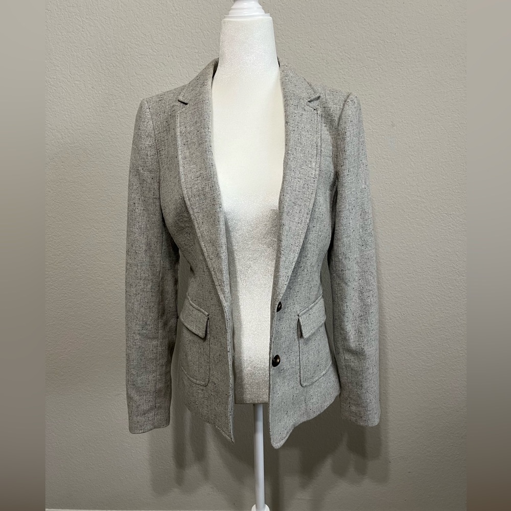 Banana Republic gray blazer